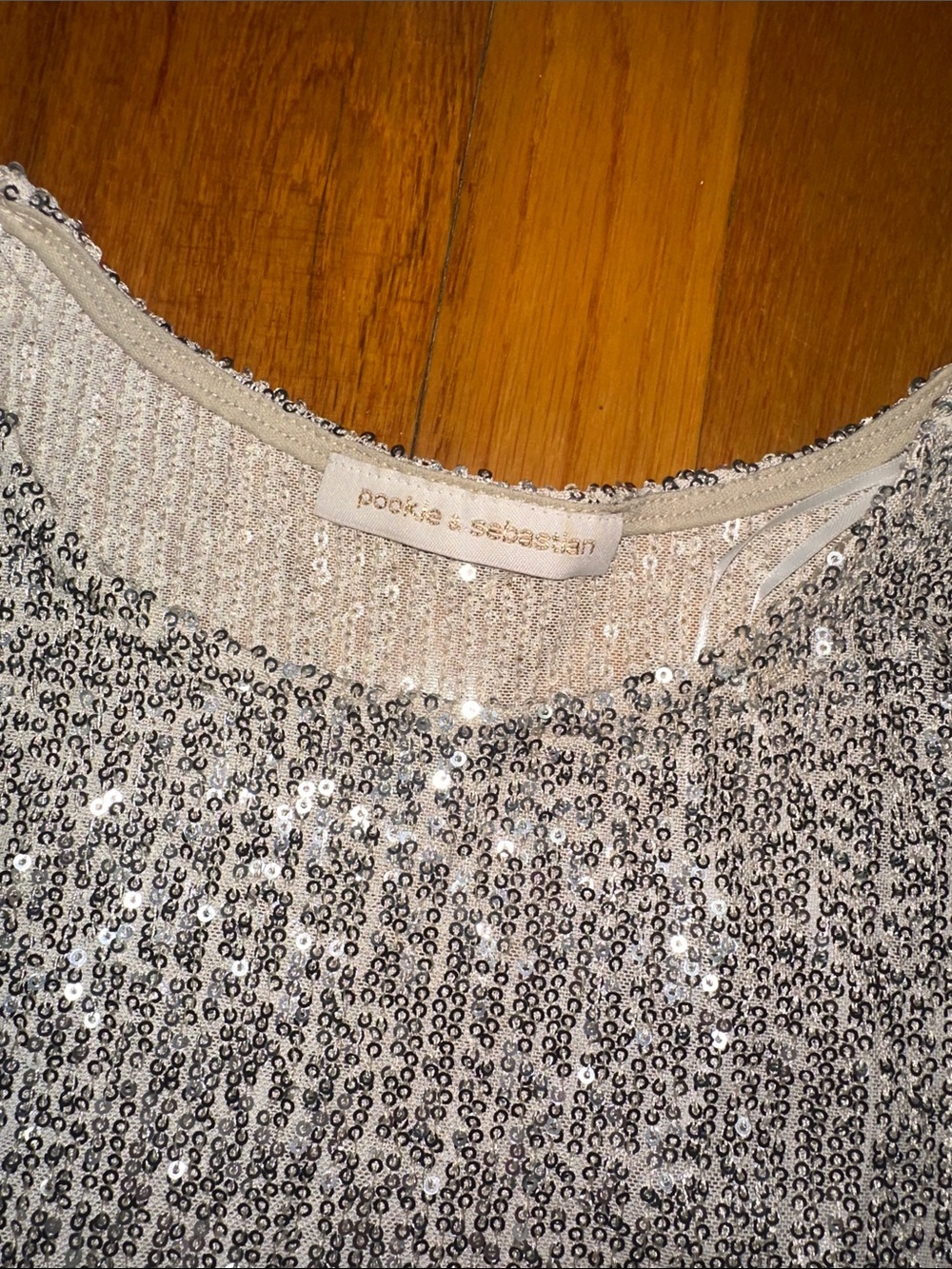 Pookie & Sebastian Silver Sequin Top & Skirt - Picture 4 of 9